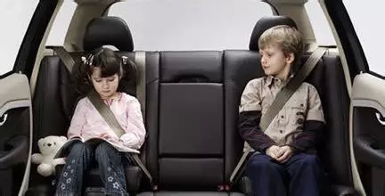 您的爱安全吗?→儿童乘车安全六大误区_英菲尼迪QX-网上车市