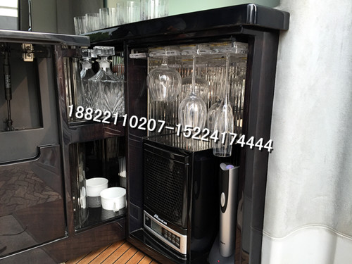 83896b0c2bf68563.jpg