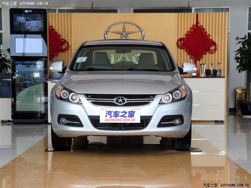 【泰安润岳岁末乐购,购车尊享六重好礼_汽车新