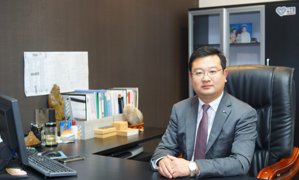 【传递爱心 我们在路上 访泰安广宝杨总_泰安