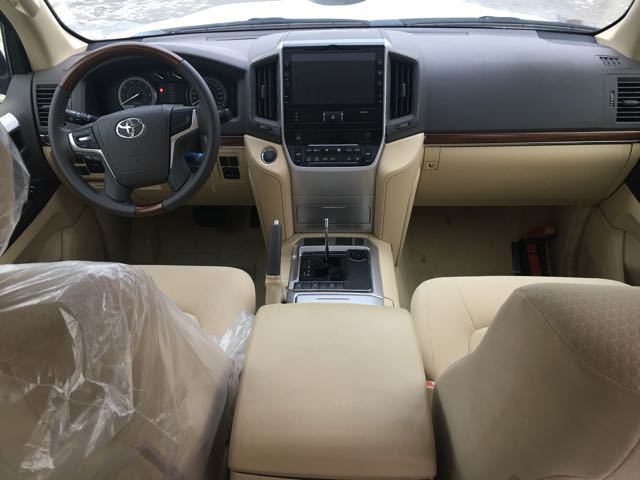 5f8d61f59a7d2355.jpg