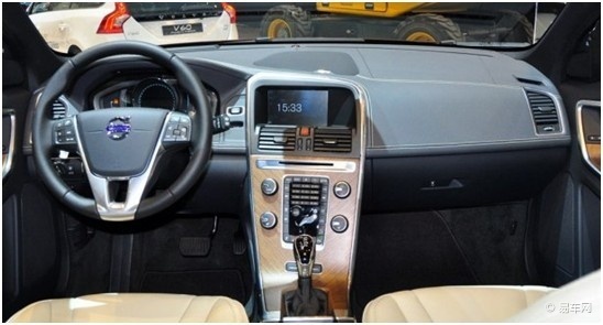 【沃尔沃xc60后期保养和维修费用贵吗_天津骑