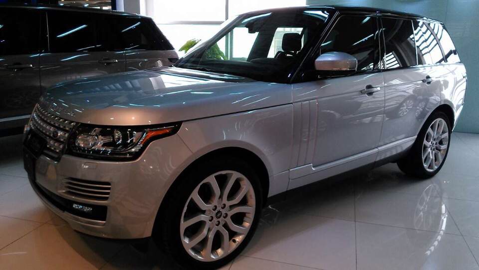 路虎揽胜行政版天津自贸区平行进口报价