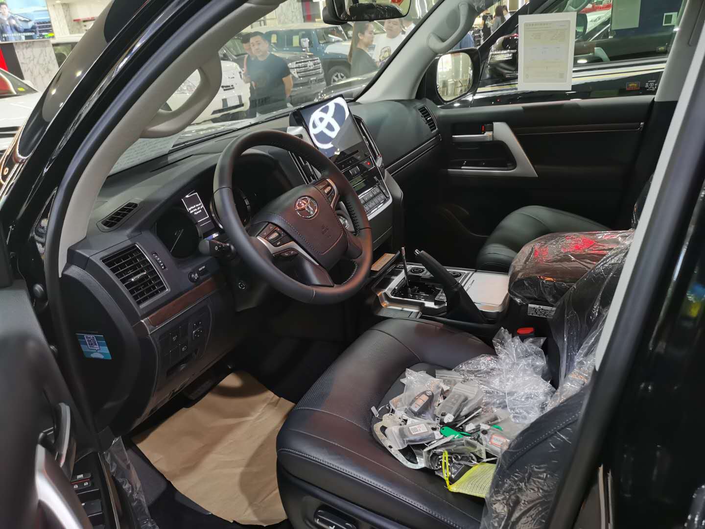 9e886b2082e7dc7e.jpg