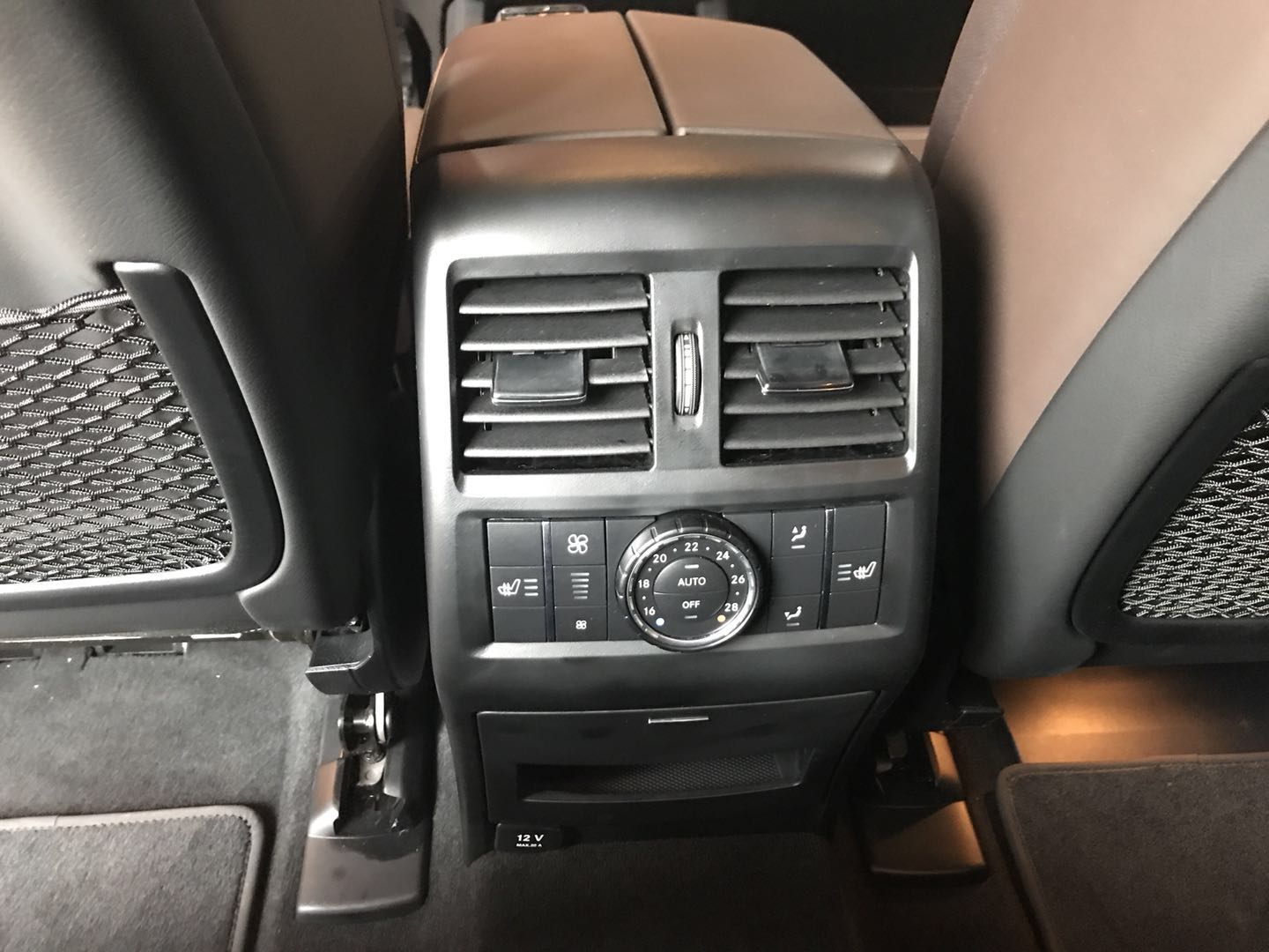 94740e8d850f1440.jpg
