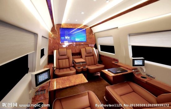 改装考斯特内饰 订车热线15522256011朱经理