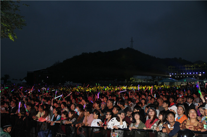 【运通嘉宝 新BMW X1长城音乐节完美收官_运