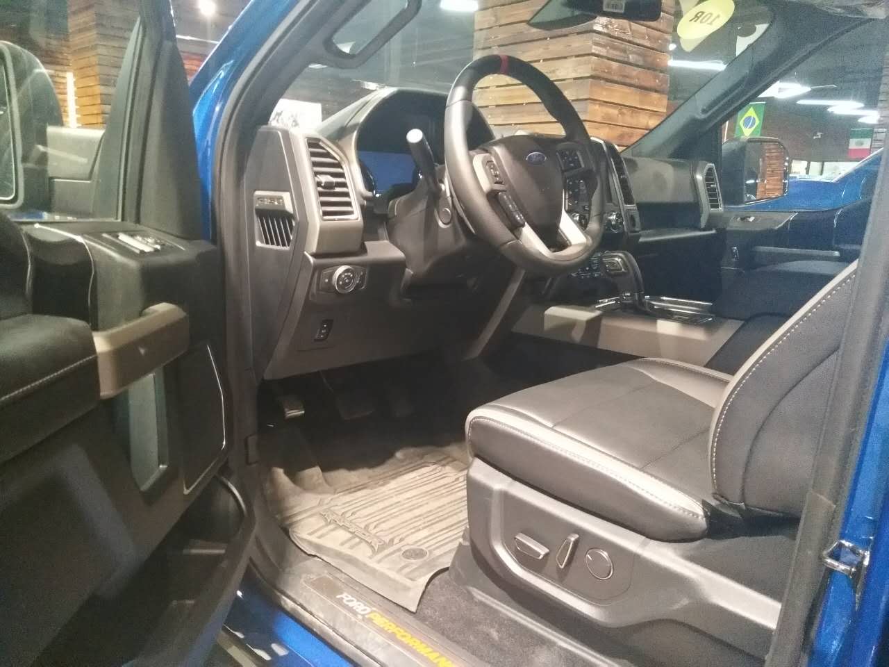 fd68803c16f5d330.jpg