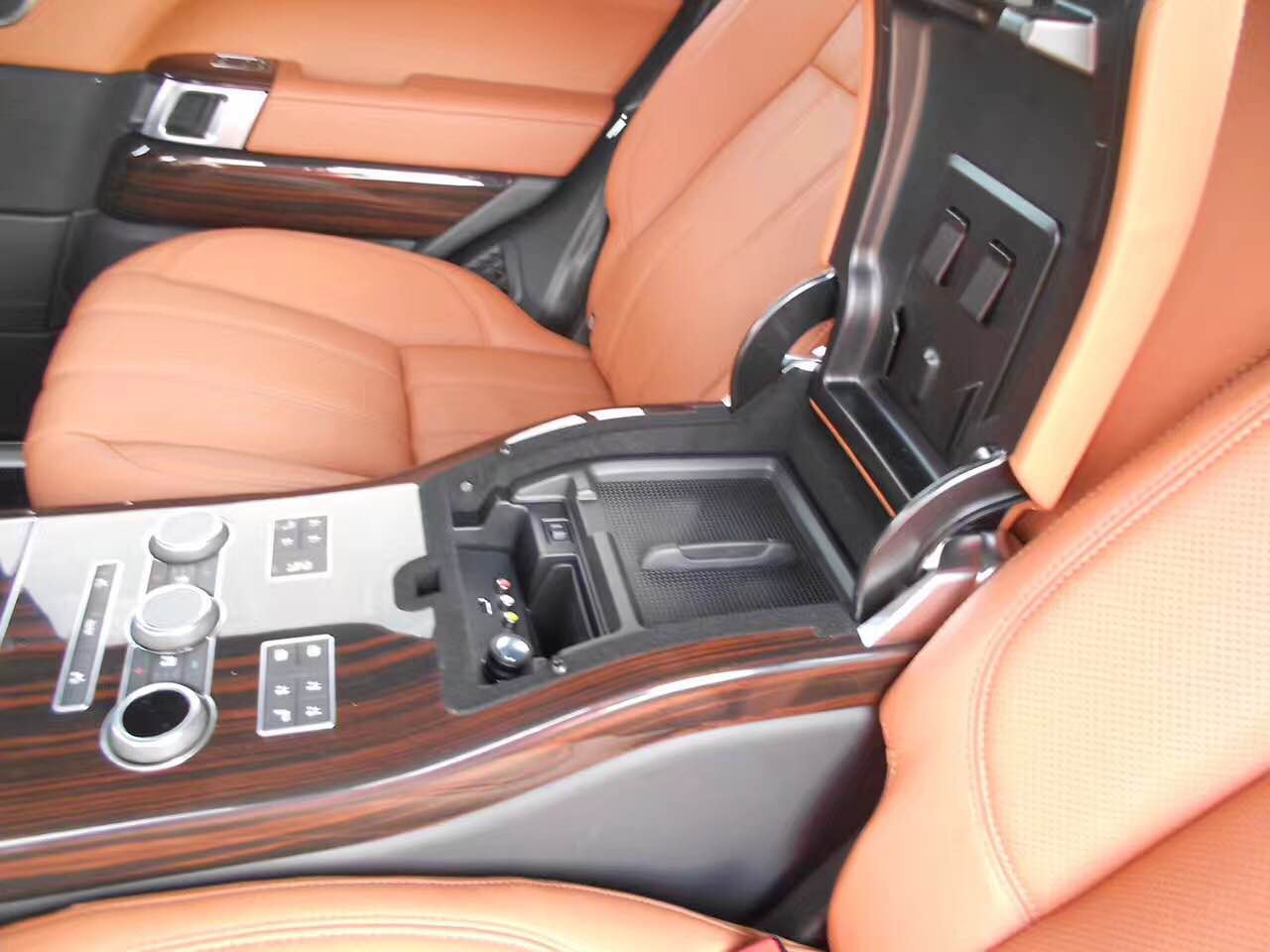 13de808abf1523c4.jpg