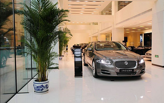 燕莎中心展厅图