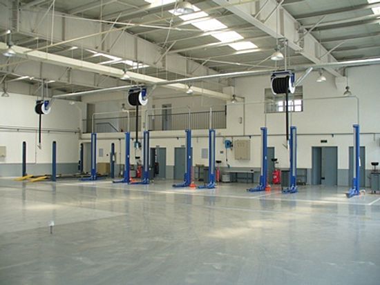 企业维修车间-空旷