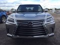 LX570