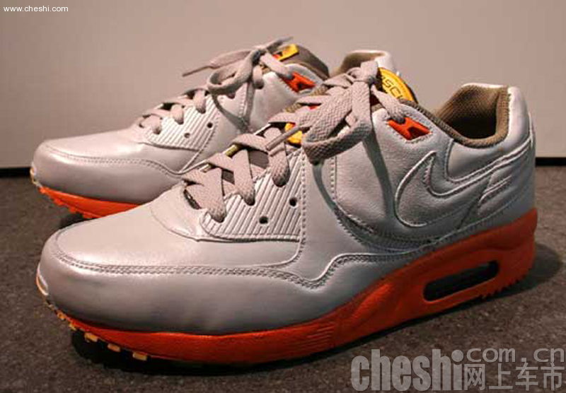 保时捷-NIKE