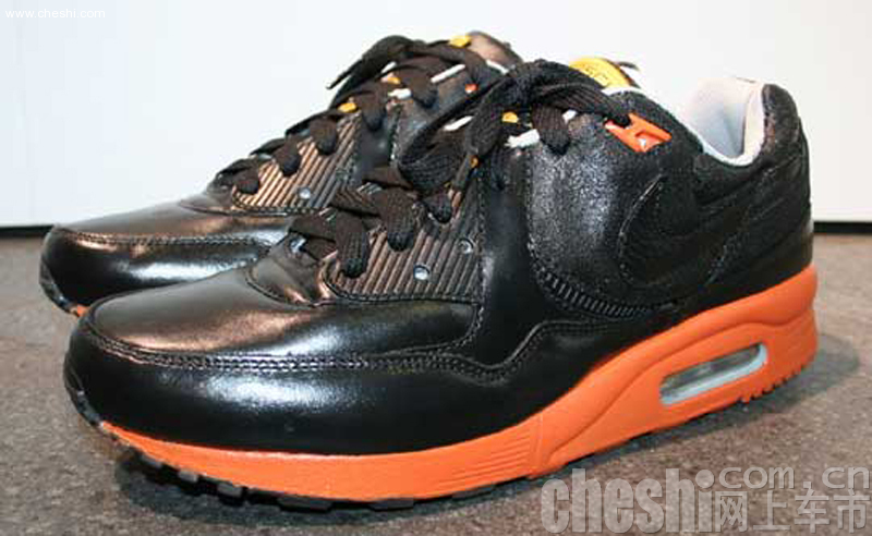 保时捷-NIKE