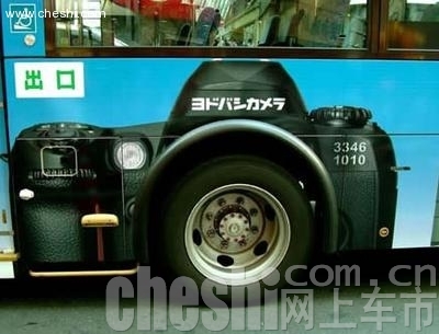 各国有趣公交车广告