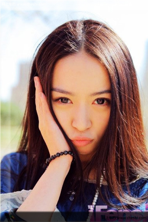 马伊咪外貌和身材都很出众，而且是一个清纯，知性的女孩，是《非诚勿扰》舞台上公认的“气质美女”，对很多男人具有强烈的吸引力。