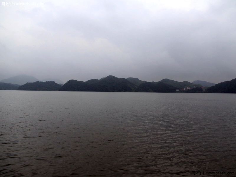 青山湖