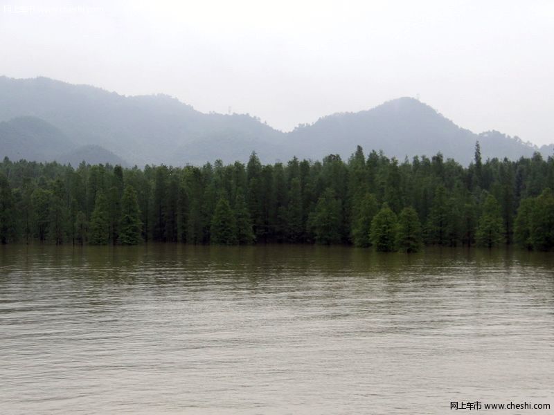 青山湖
