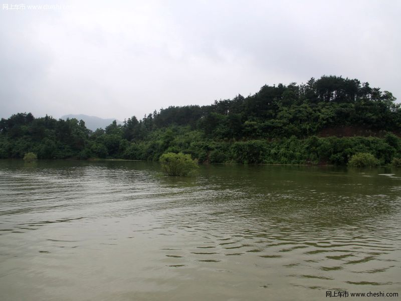 青山湖