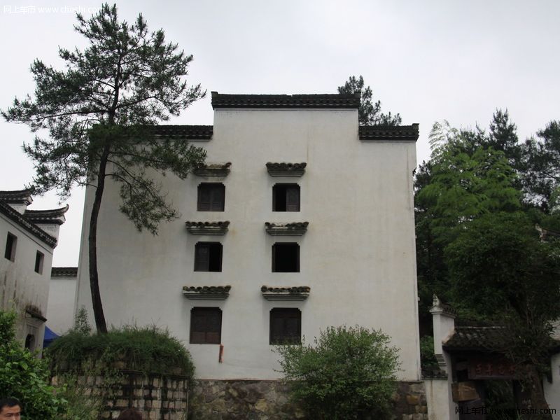 青山湖