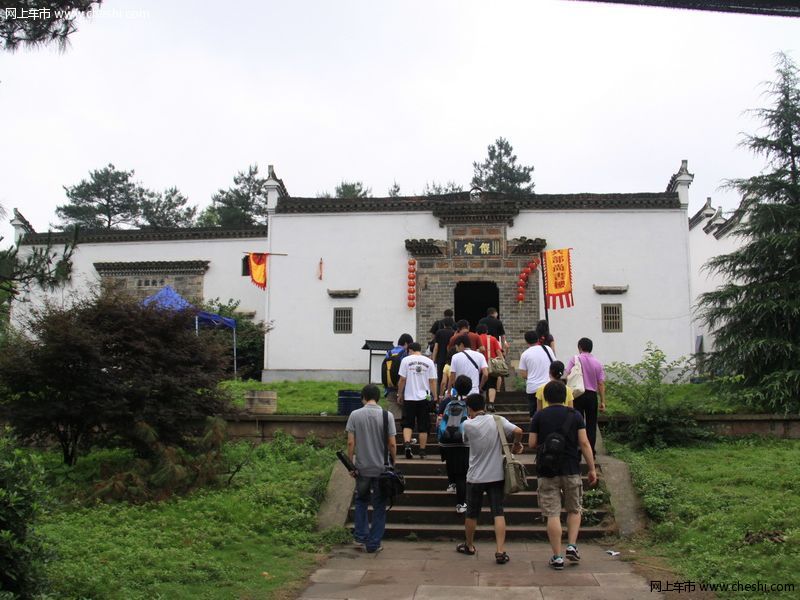 青山湖