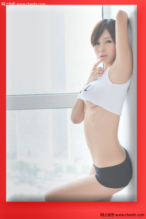 体育宝贝马诺“我宁愿坐在宝马车里哭，也不愿意坐在自行车上笑”这一句话自己变成了网络超红名人，前几天一直在网上叫嚣自己还是“处女”的她在南非世界杯决赛开战之前开启危情之门。