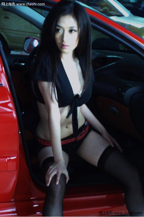妖艳-美女的热辣双面秀 丰乳豪臀秀妩媚
