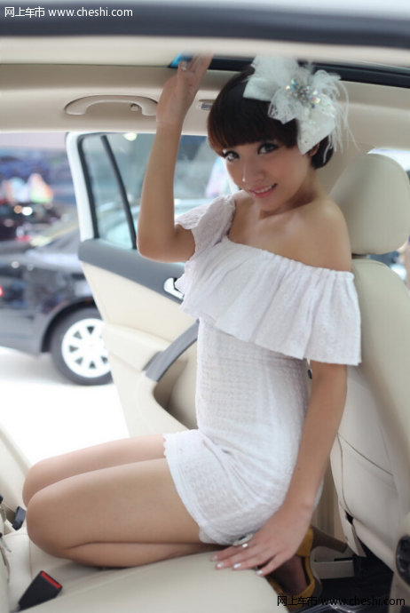 不是每个女孩都有机会成为公主，但大多数女孩心里都有一个公主梦。也许没有天生的尊贵地位，我们同样可以梳妆打扮一番，以公主般的心境去面对生活，更何况还有如此温柔体贴呵护着我们的爱车……