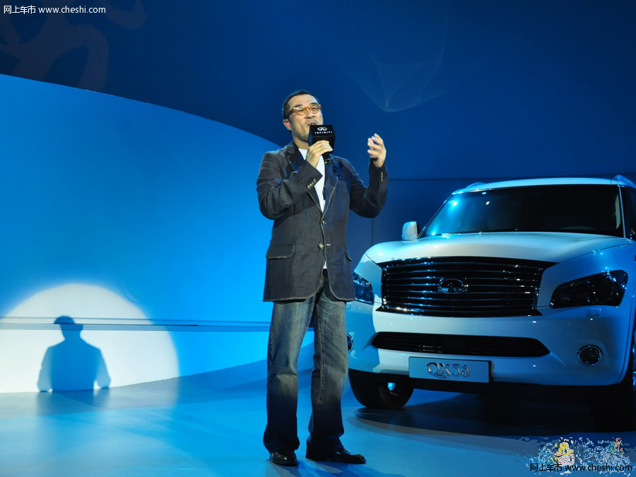 吴宇森协巨星新车