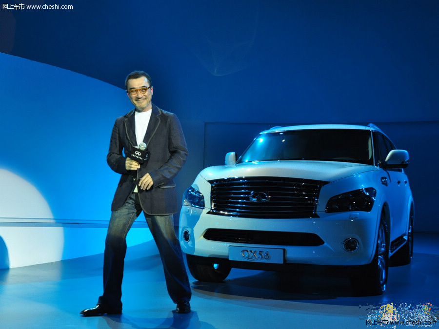 吴宇森协巨星新车