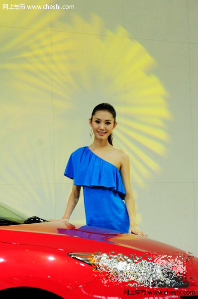 南京车展现蓝精灵