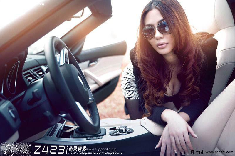 香车美女之“乳火乳荼” 就这样诱惑你