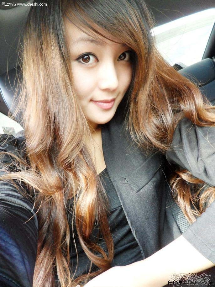 不看汽车只看模特 腾讯当家汽车宝贝写真