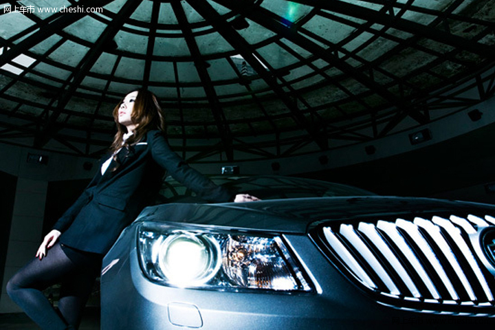 长腿色女秀个性丝袜