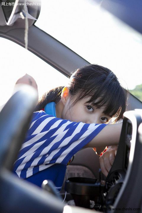 邻家小妹清纯嫩模