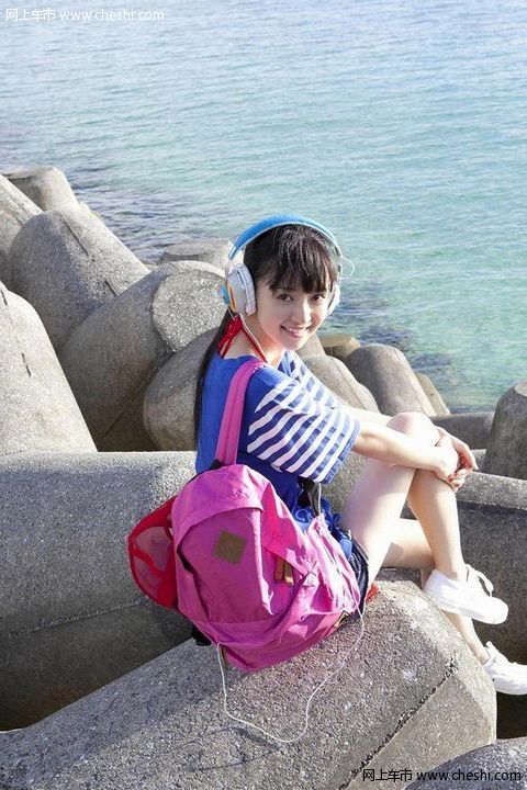 邻家小妹清纯嫩模