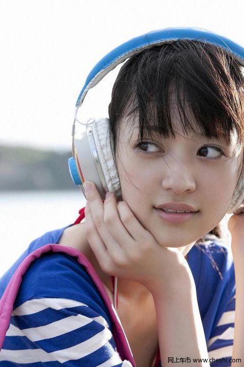 邻家小妹清纯嫩模