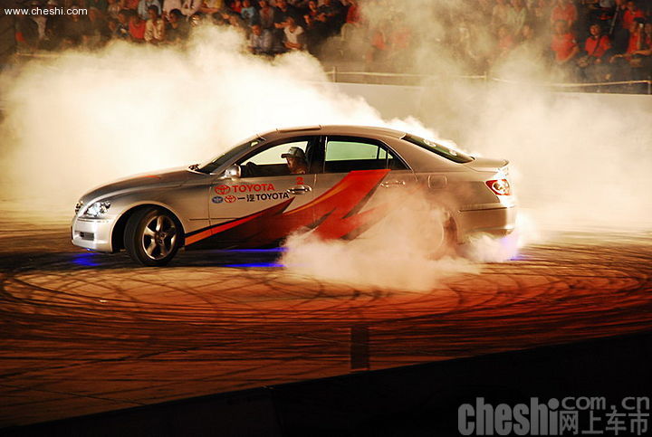 汽车运动•激情巅峰 REIZ锐志“漂移归来”