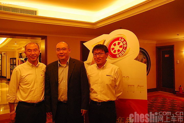 西郊汽配城副总经理：徐文生