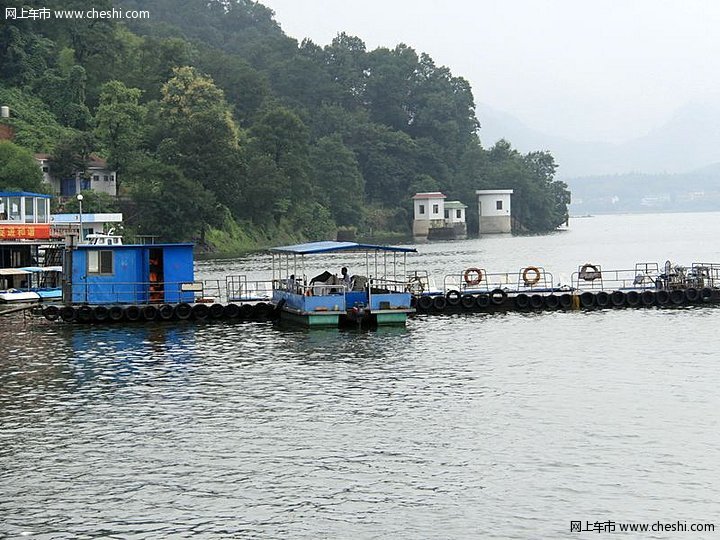 青山湖