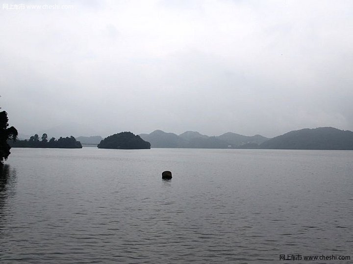 青山湖