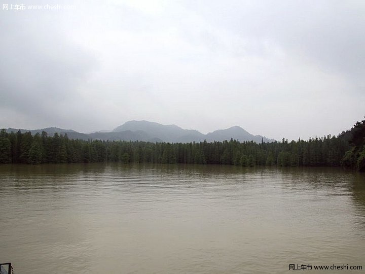 青山湖