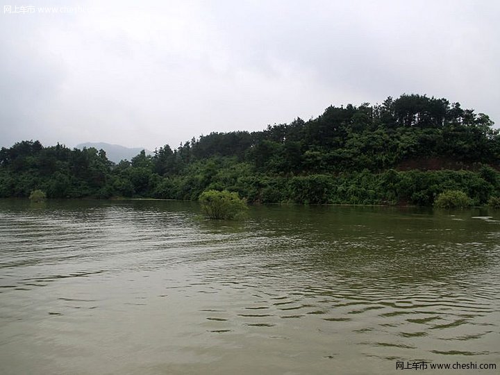 青山湖