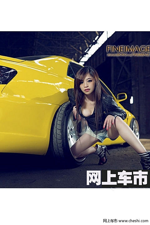 改装黄色锐志和性感妖娆美女 爆掉你眼球