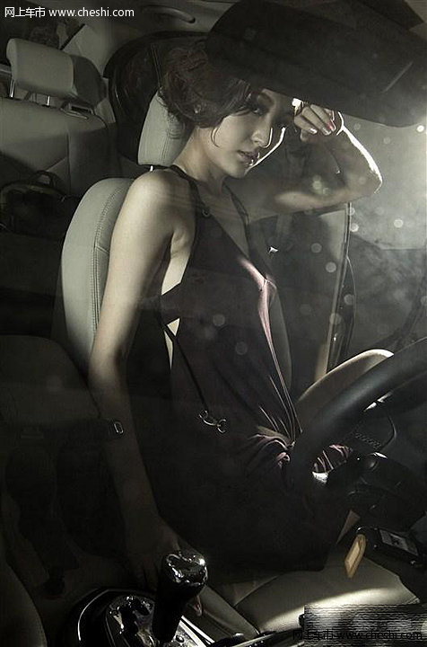 期待已久 望眼欲穿 408性感裸背大片出炉