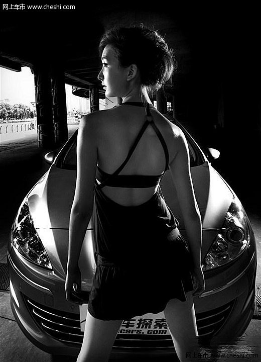 期待已久 望眼欲穿 408性感裸背大片出炉