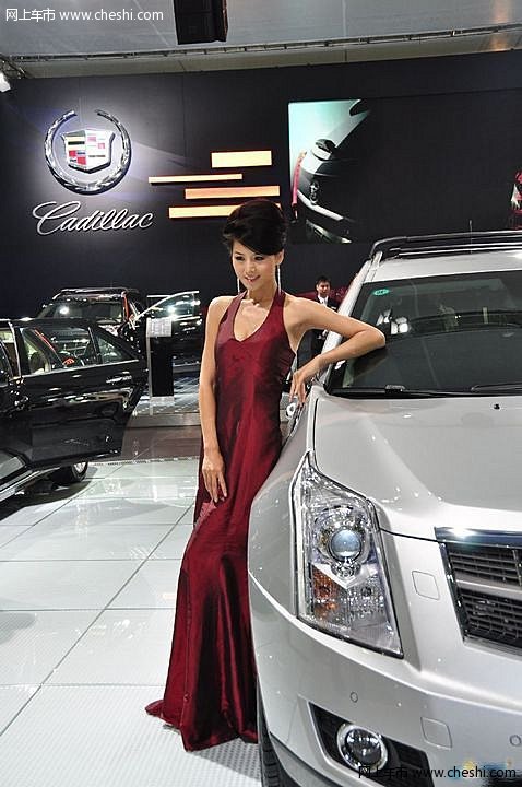 长的如此精致 凯迪拉克-气质型美女嫩模