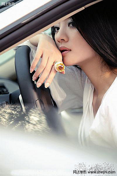 蛮牛车模美到极致