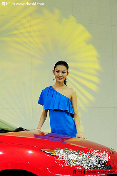 南京车展现蓝精灵