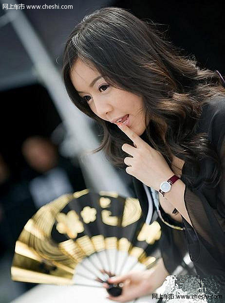 谁能阻挡这深V诱惑